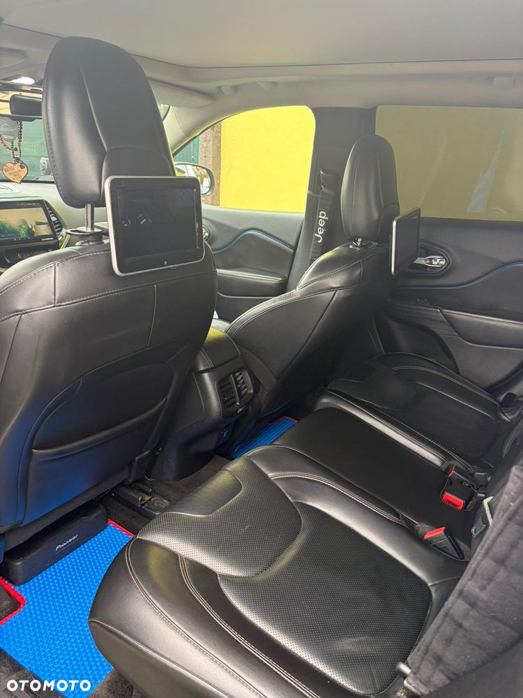 Jeep Cherokee 2.0 MJD Active Drive II Limited - 4