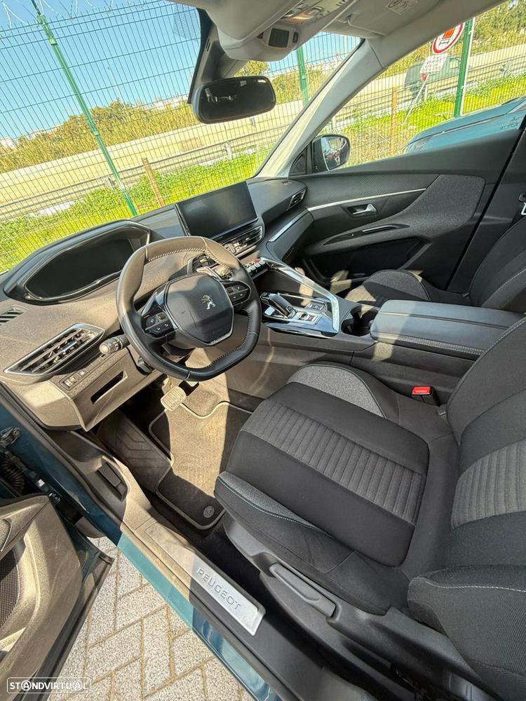 Peugeot 5008 BlueHDI 130 EAT8 Active Pack - 18