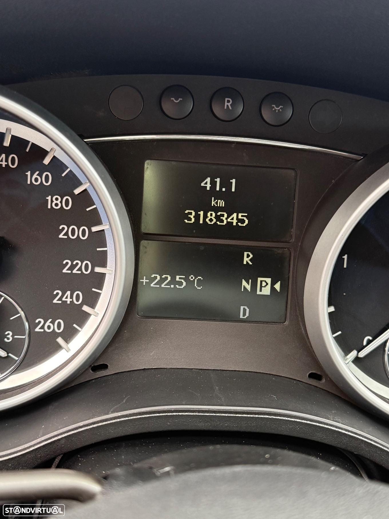 Mercedes-Benz R 320 CDi 4-Matic Longo - 17