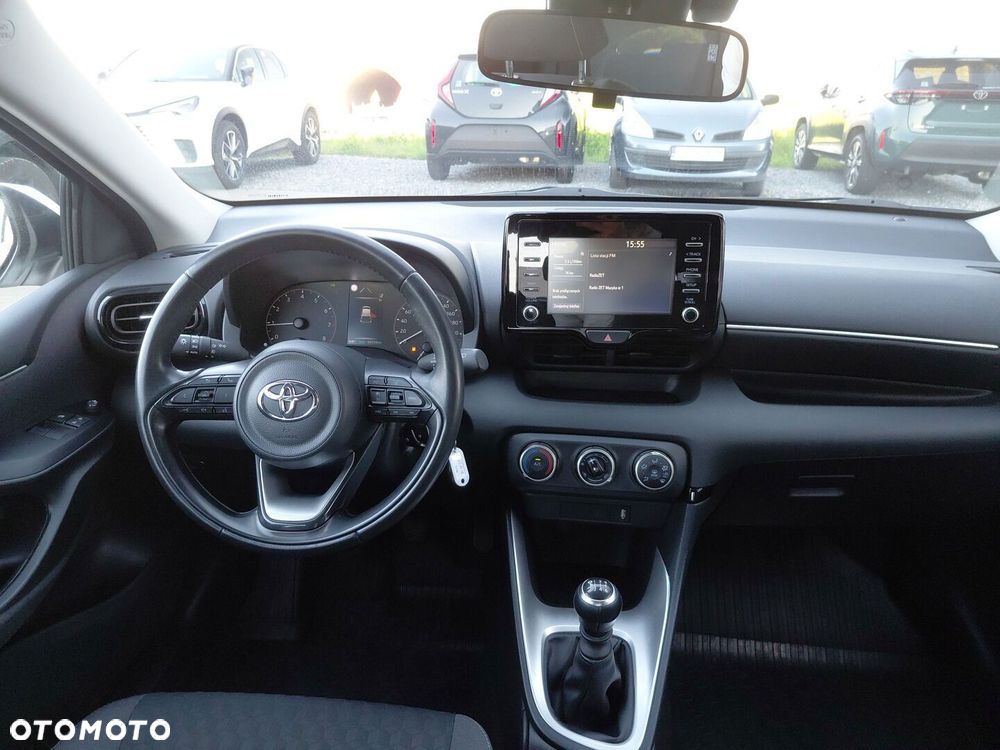 Toyota Yaris 1.5 Comfort - 11