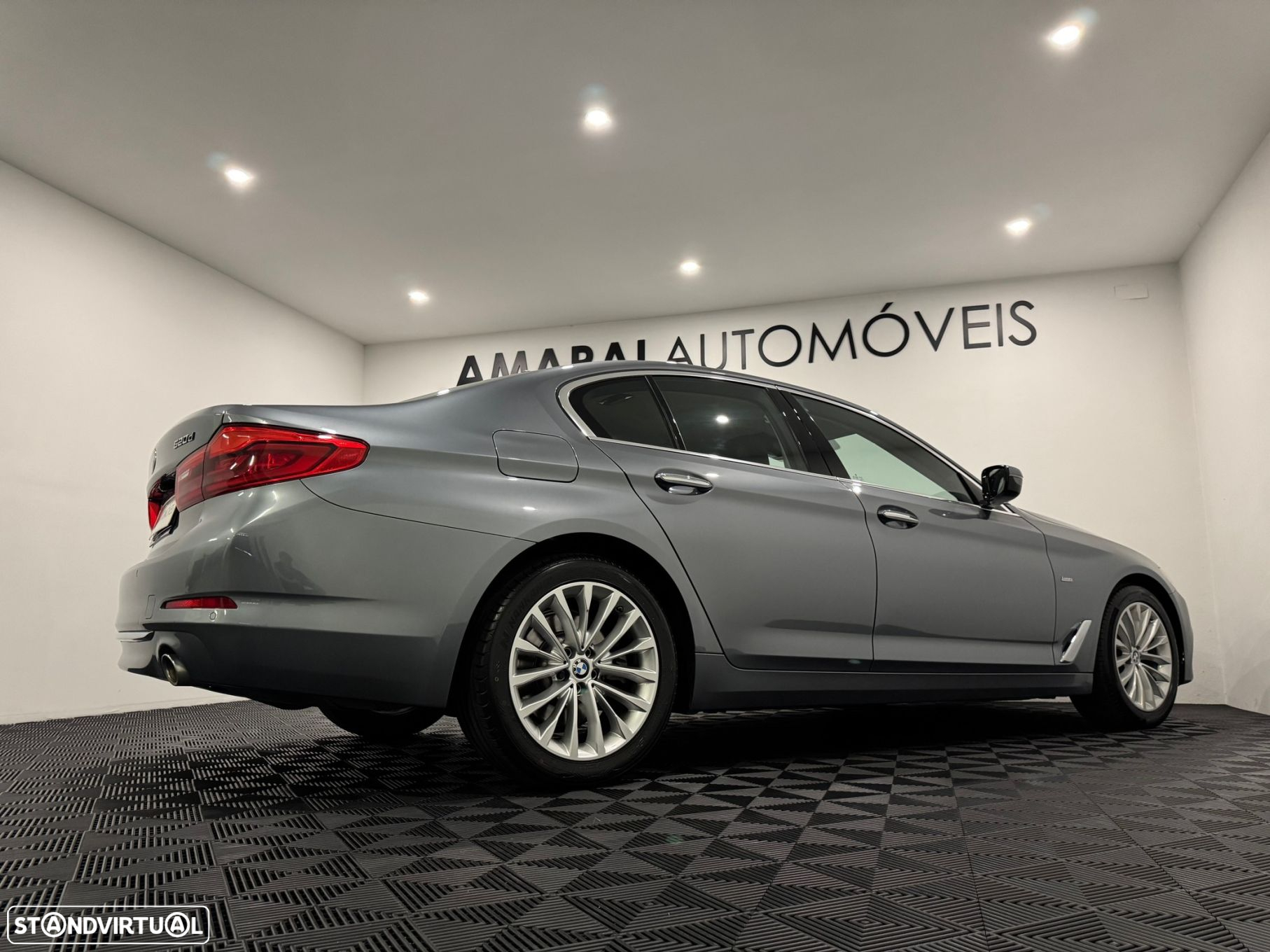 BMW 520 d Line Luxury Auto - 26