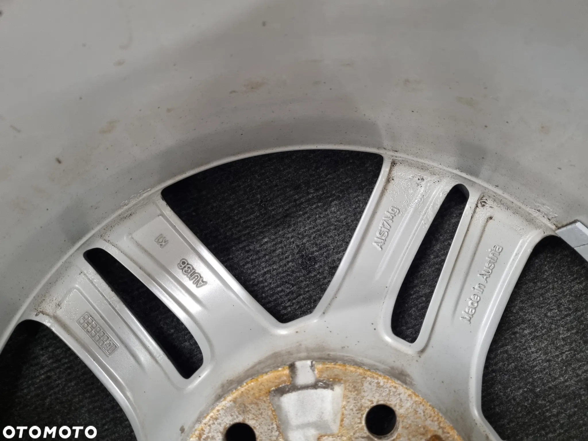 Alufelgi Audi A4 B9 17 cali 5x112  8W0601025P 1szt. - 5