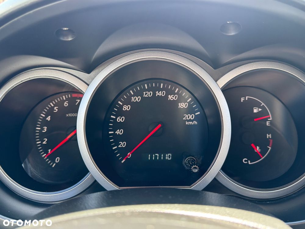 Suzuki Grand Vitara - 16