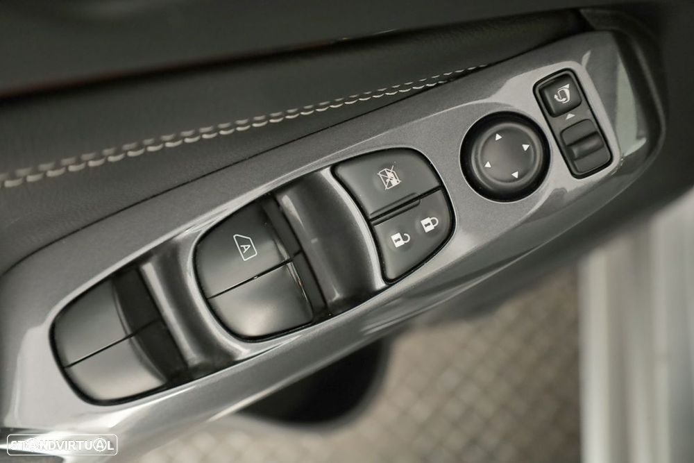 Nissan Juke 1.0 DIG-T Tekna DCT - 19