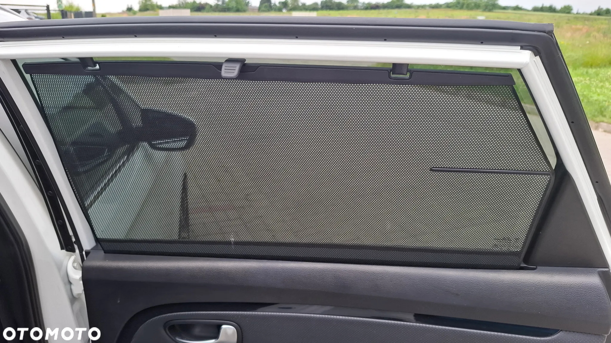 Kia Carens 1.7 CRDi Business Line 7os 7DCT - 18