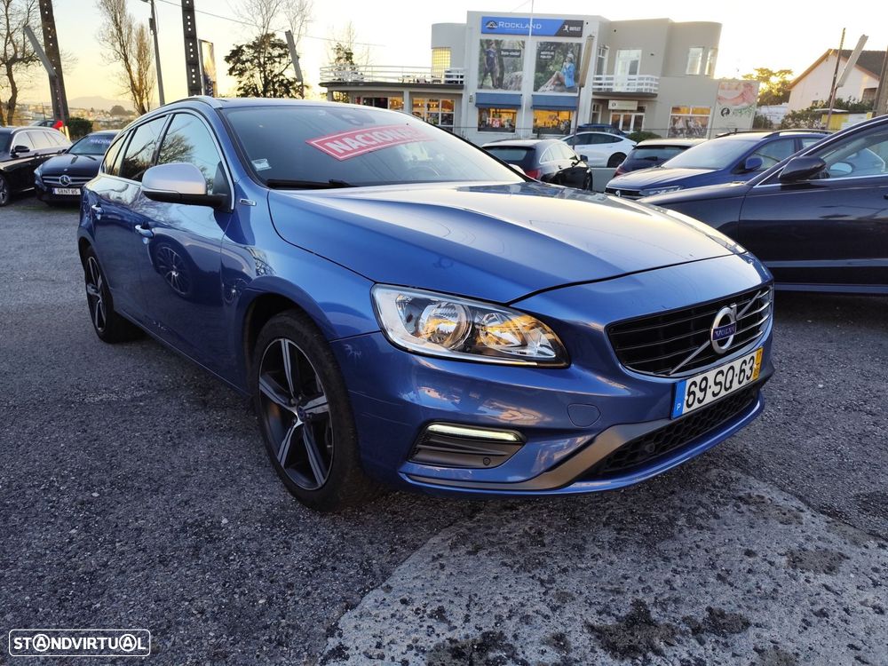 Volvo V60 2.4 D6 R-Design AWD Phev - 1