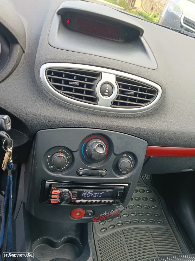 Renault Clio 1.2 16V Rip Curl - 8
