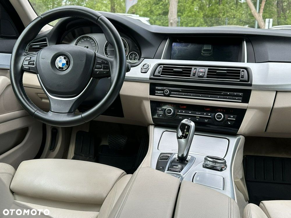BMW Seria 5 - 22