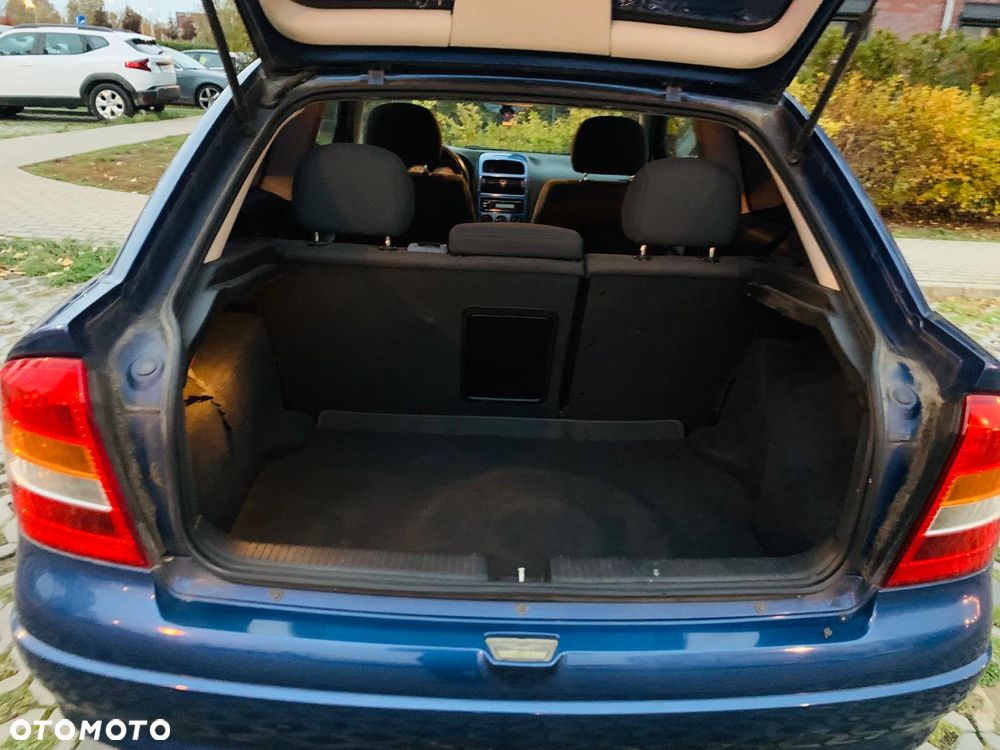 Opel Astra - 8
