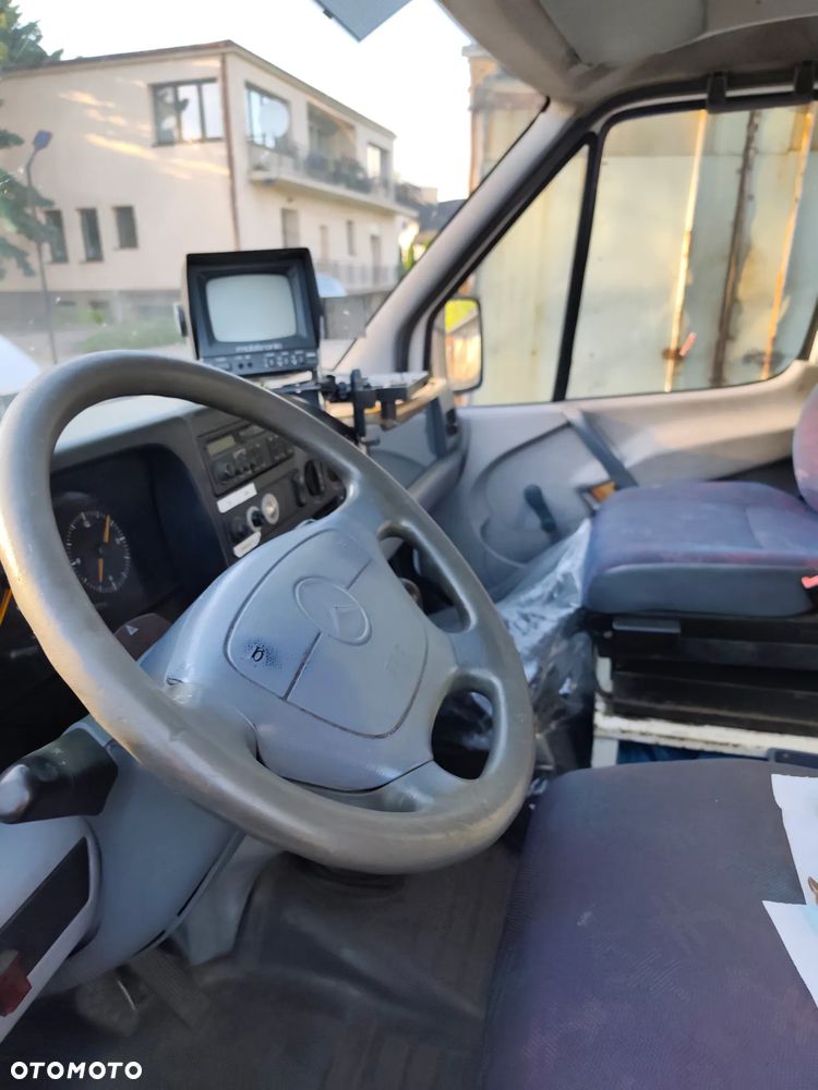 Mercedes-Benz Sprinter 412D - 6