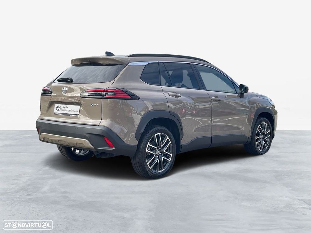 Toyota Corolla Cross 1.8 Hybrid Luxury - 18