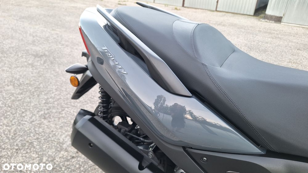 Yamaha Tricity - 18