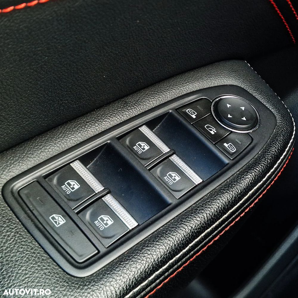 Renault Arkana MHEV 160 EDC RS Line - 20