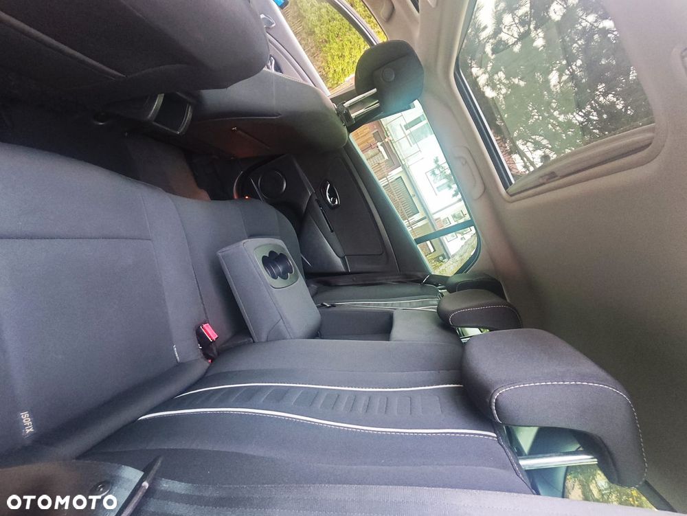 Renault Megane ENERGY dCi 110 Start & Stop Bose Edition - 23