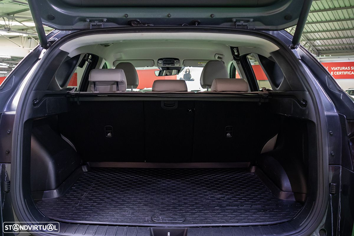 Hyundai Tucson 1.6 CRDi Vanguard - 21