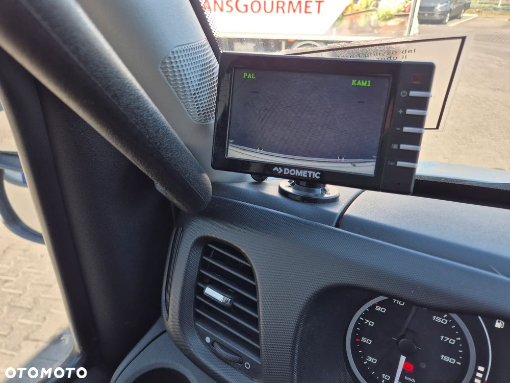 Iveco 70C18 (32817) - 18