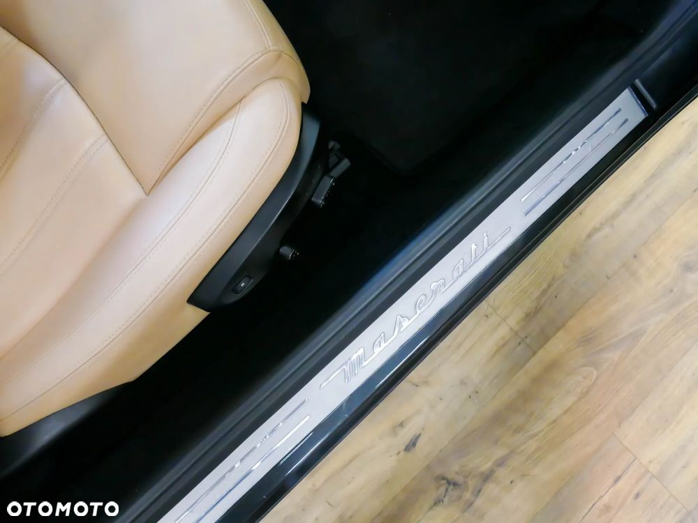 Maserati GranTurismo Automat - 20