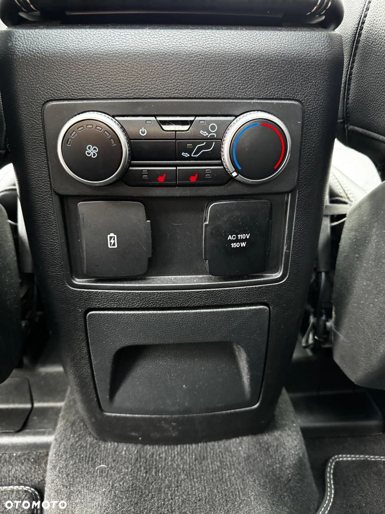 Ford Explorer - 22