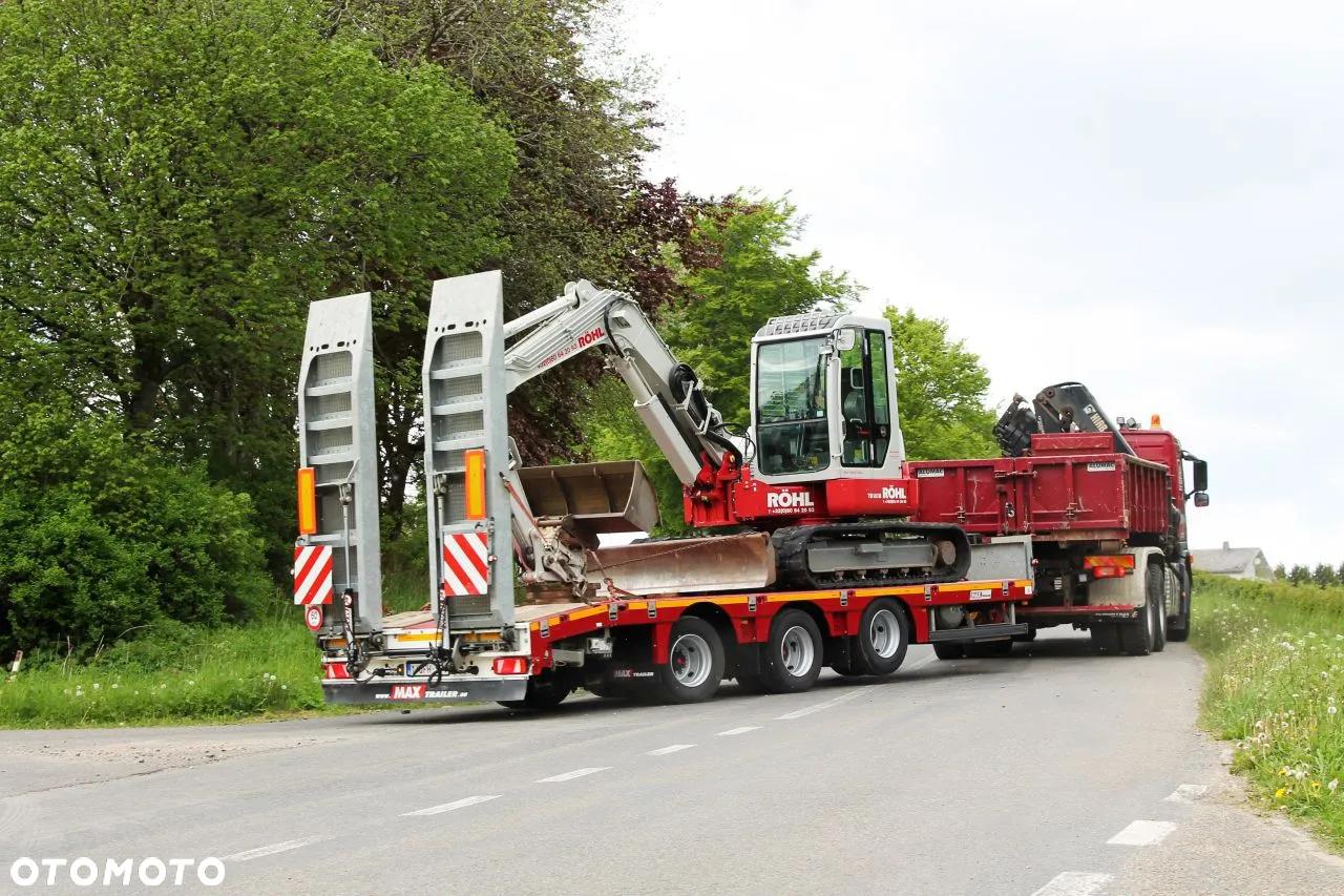MAX Trailer przyczepa 3 osiowa tridem, najazdy hydrauliczne - 2