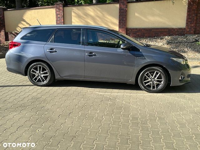 Toyota Auris 1.8 HSD Prestige NAVI - 3