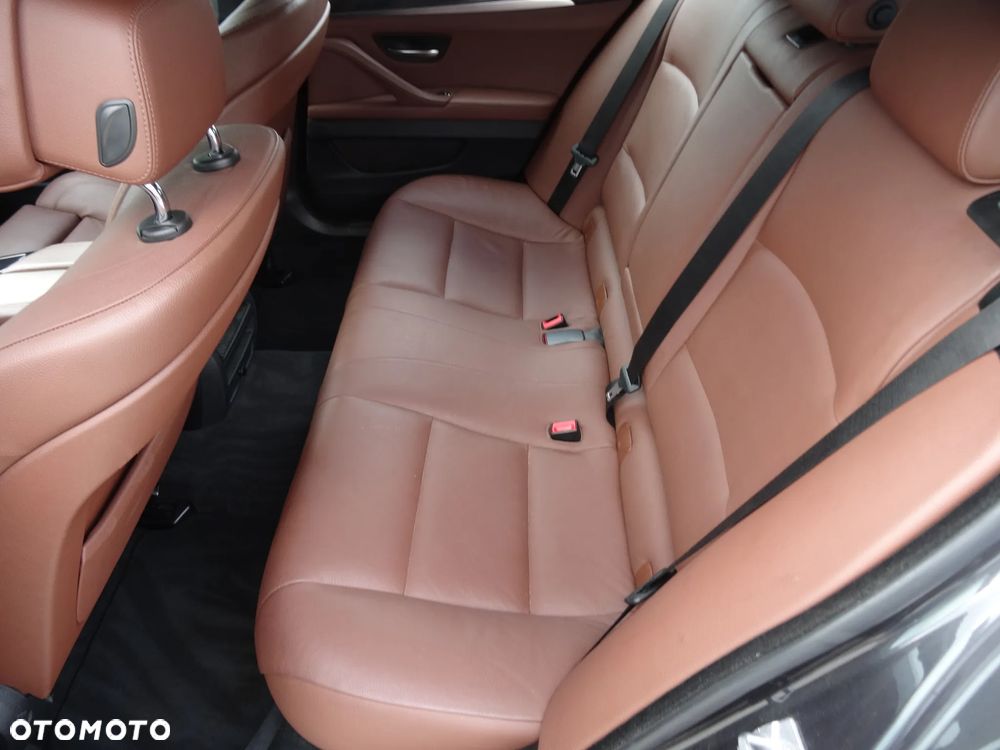 BMW Seria 5 520d Edition Fleet - 12