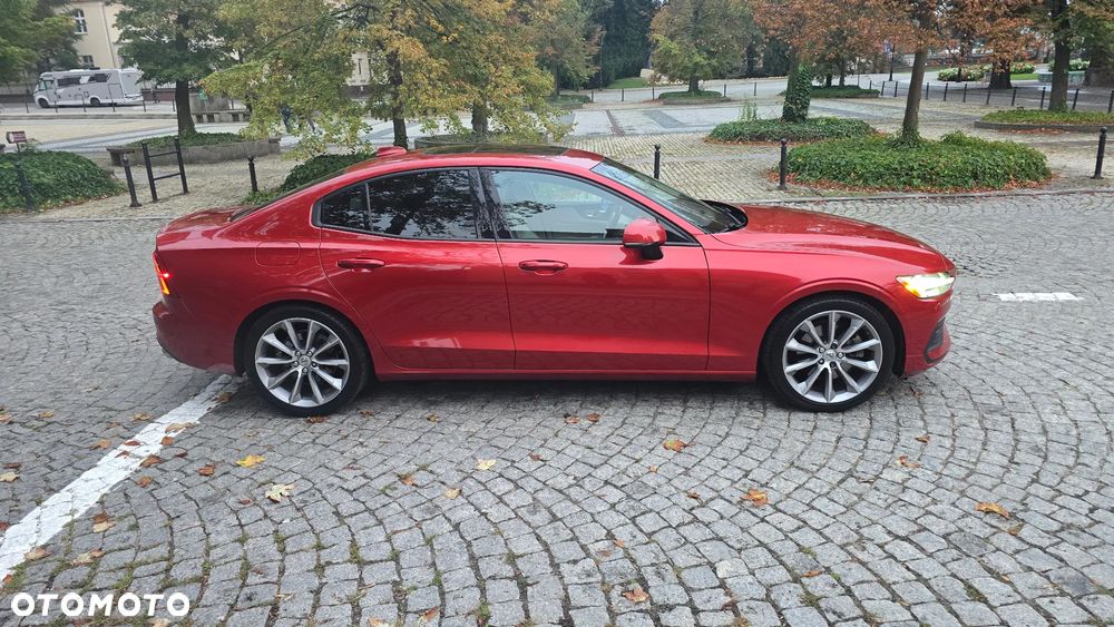 Volvo S60 T5 Momentum Pro - 4