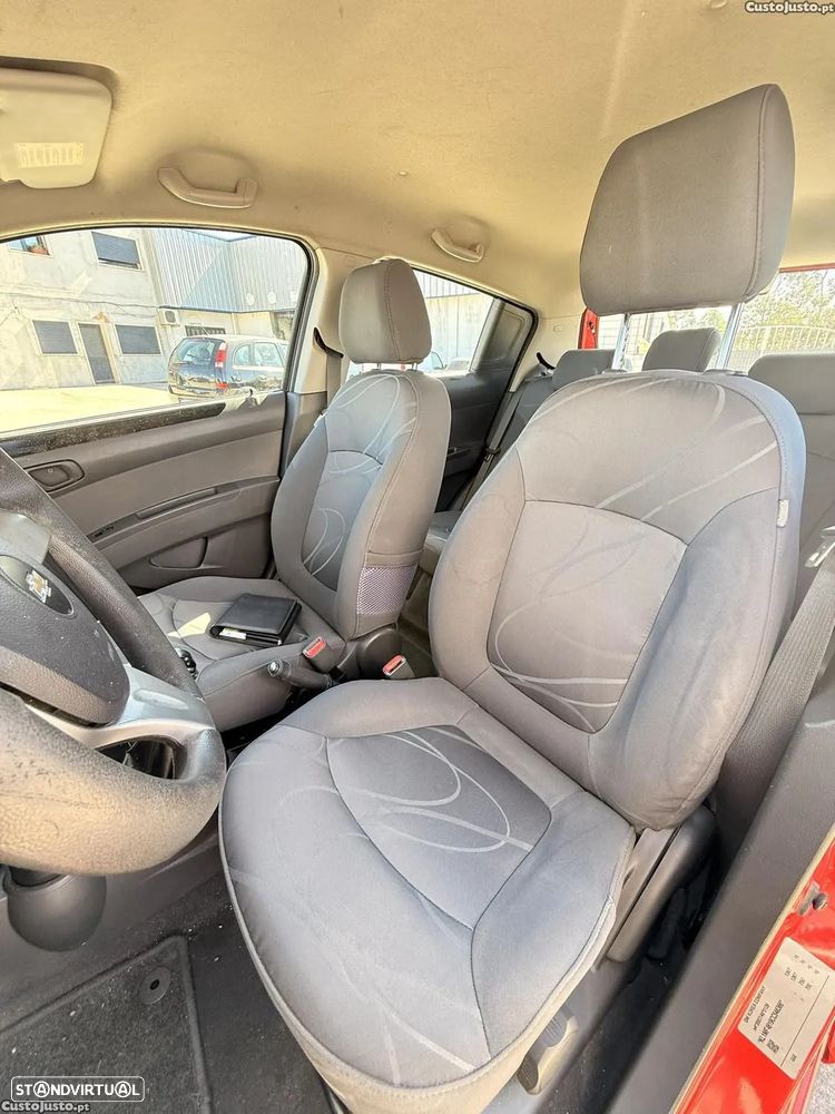 Chevrolet Spark 1.0 L - 5