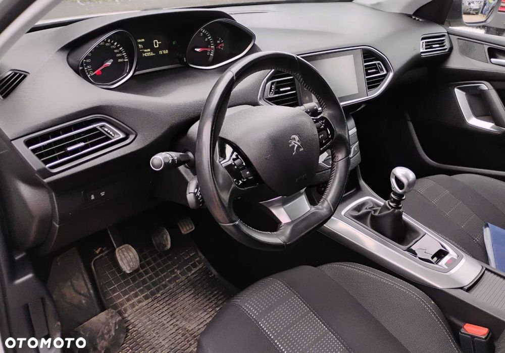 Peugeot 308 - 14