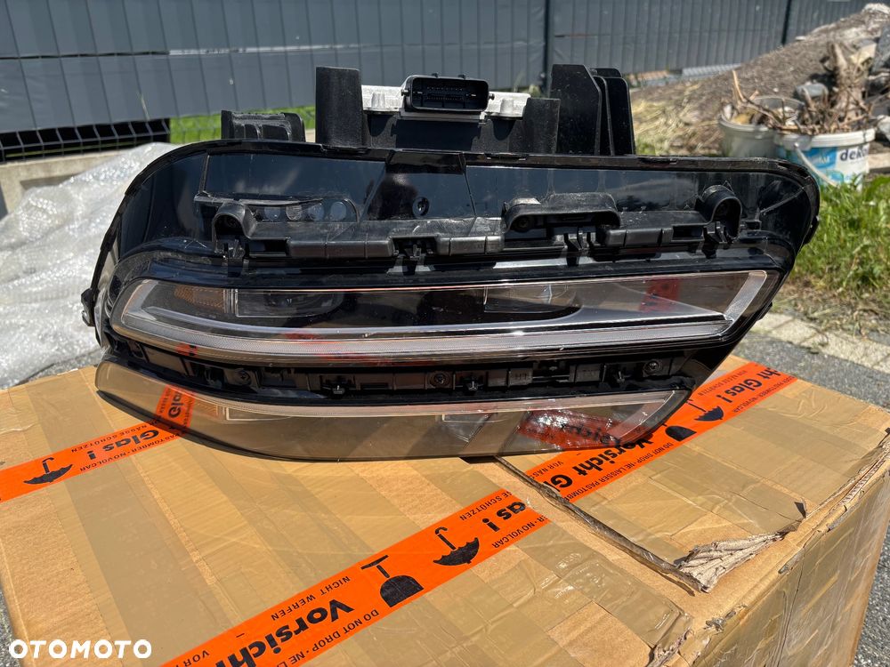 Genesis GV80 Reflektor Full Led lewa strona - 10