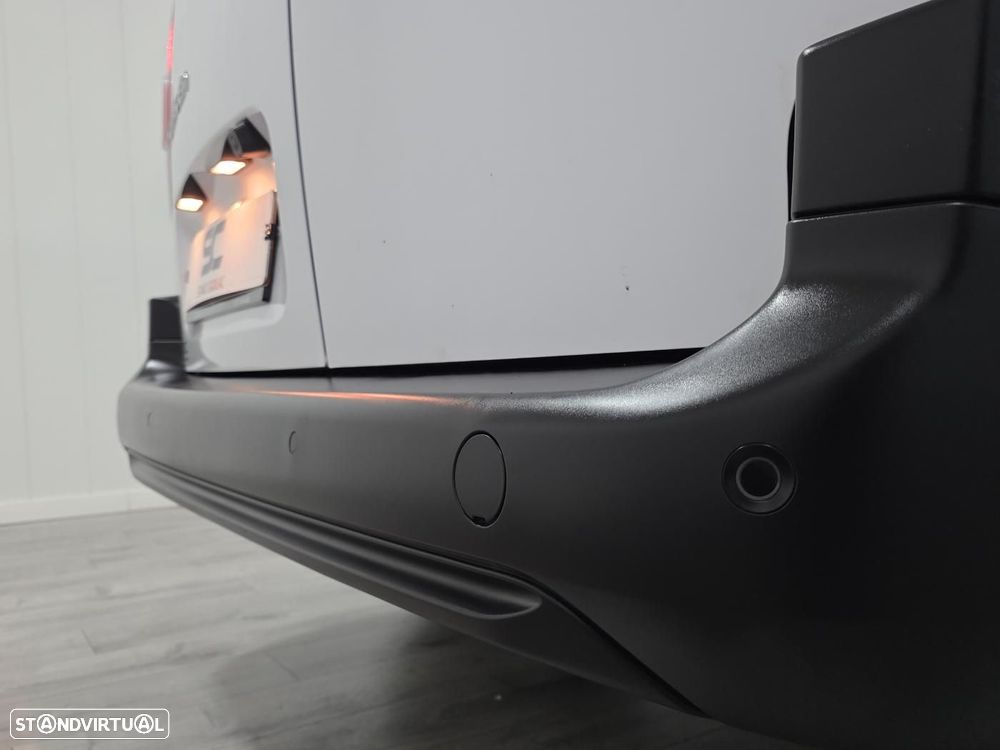 Citroën Berlingo XL 1.5 BLUE HDI CVM6 - 8