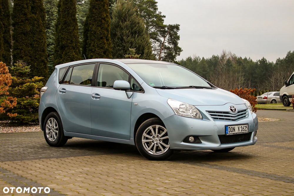 Toyota Verso 2.0 D-4D Executive - 3