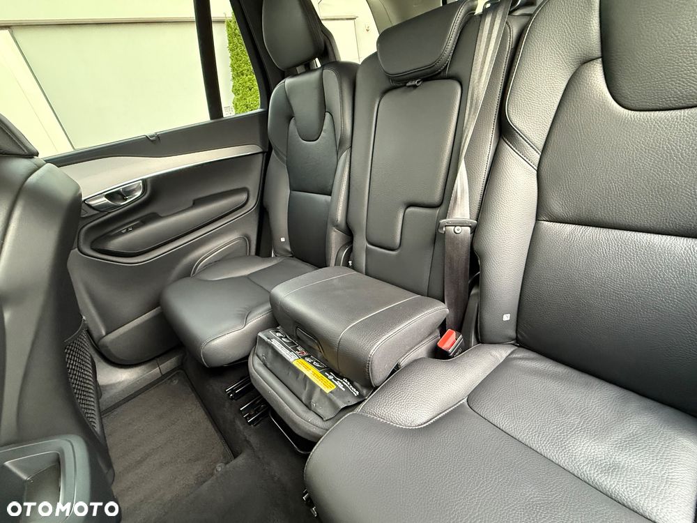 Volvo XC 90 B5 D AWD Plus Bright 7os - 30
