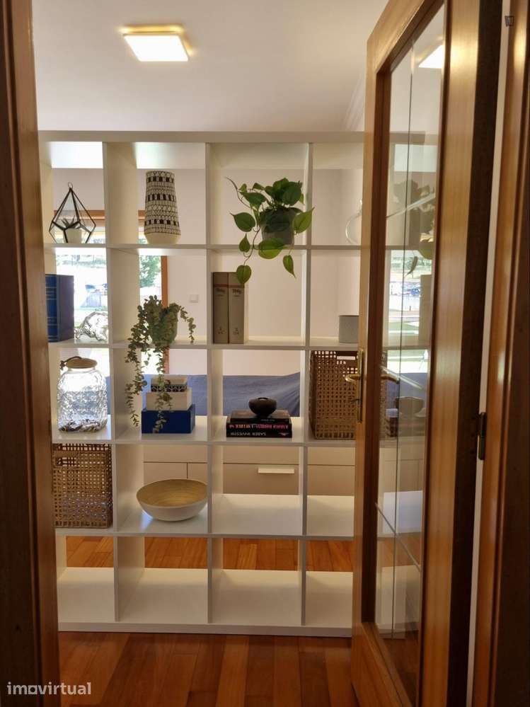 Quarto - localizado em Valongo Porto - Grande imagem: 3/11