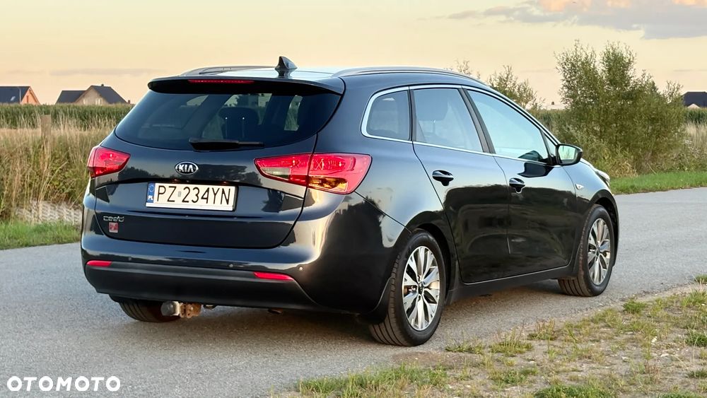 Kia Ceed 1.6 GDI L - 21