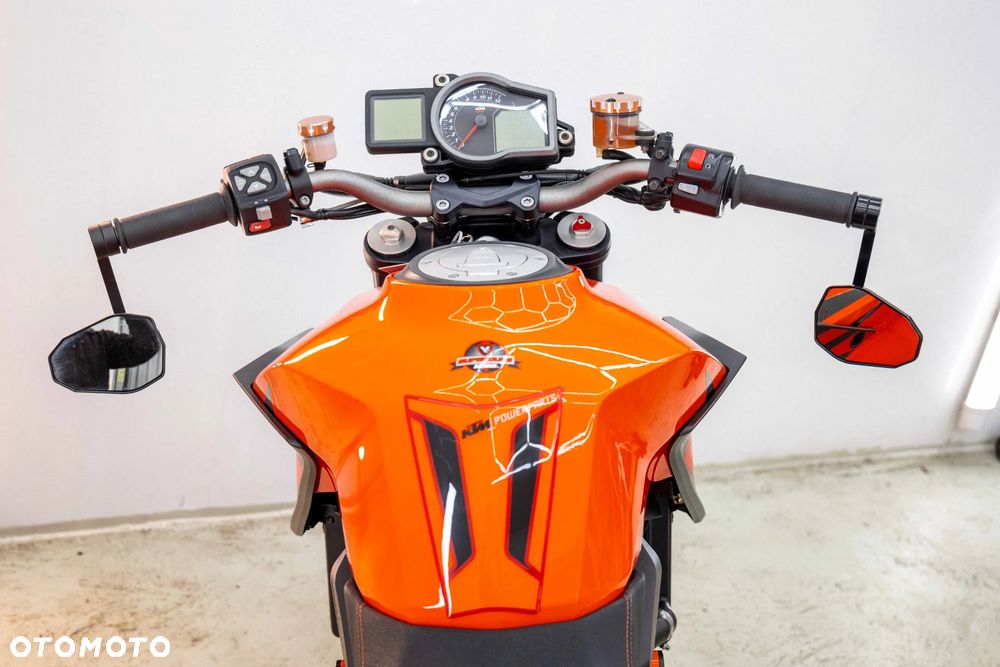 KTM Super Duke - 37