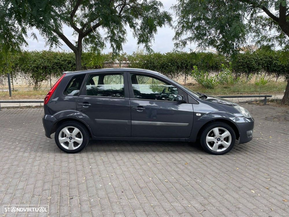 Ford Fiesta 1.4 TDCI Trend - 9