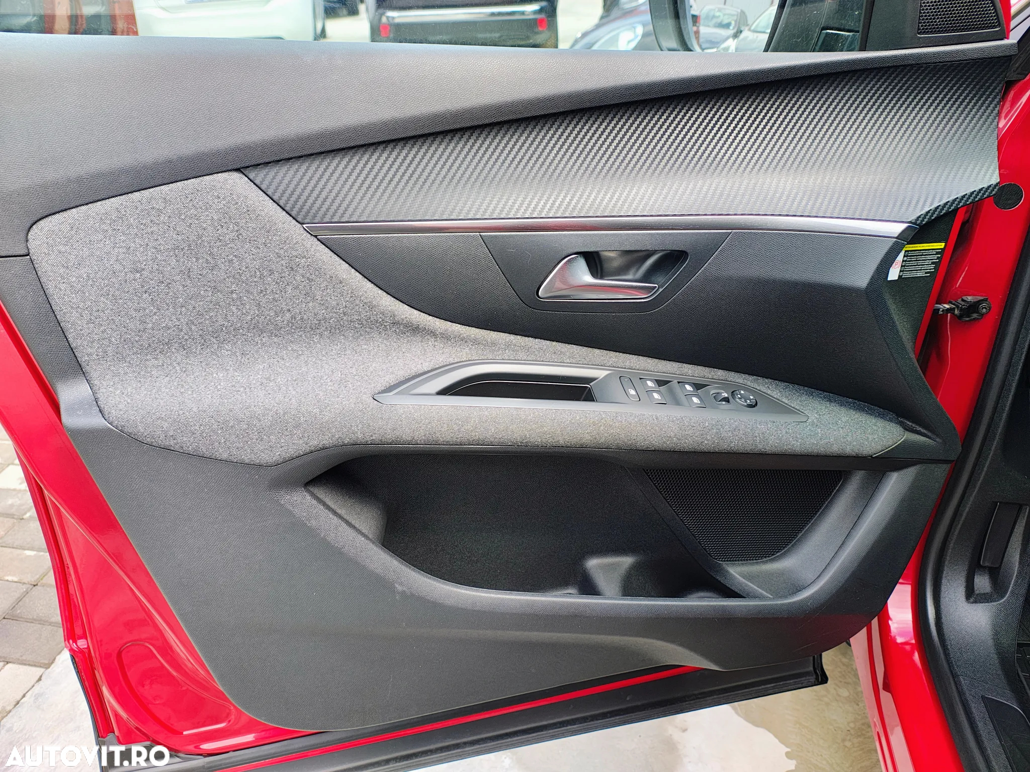 Peugeot 3008 BlueHDi 130 Stop & Start EAT8 Active Business-Paket - 28