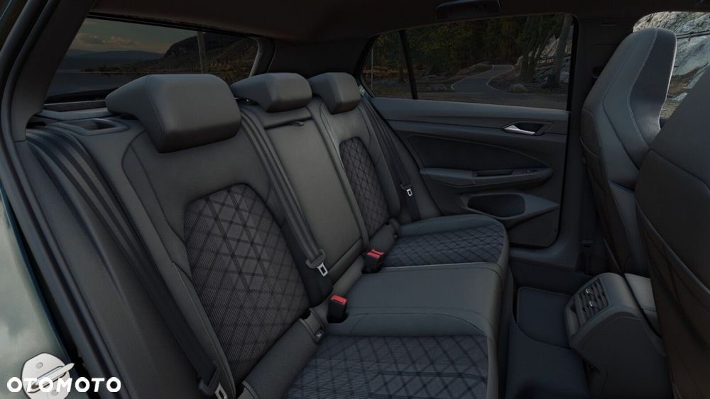 Volkswagen Golf - 13