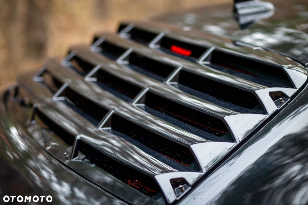 Dodge Challenger - 4