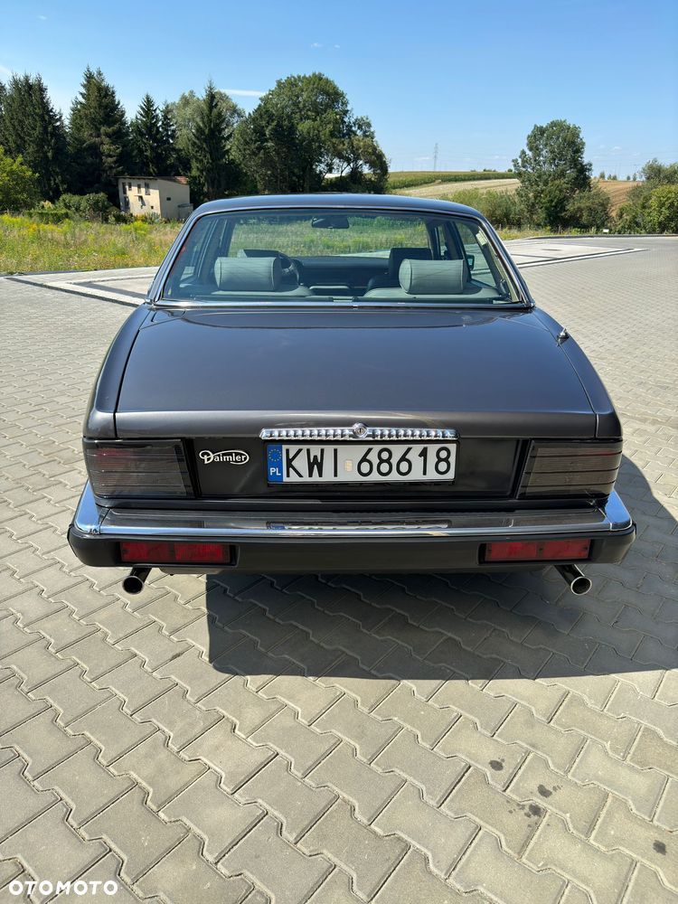Jaguar XJ - 2
