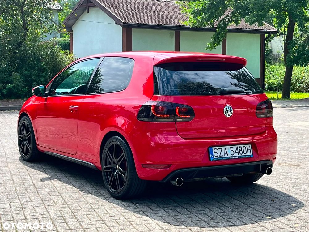 Volkswagen Golf 2.0 GTI - 16
