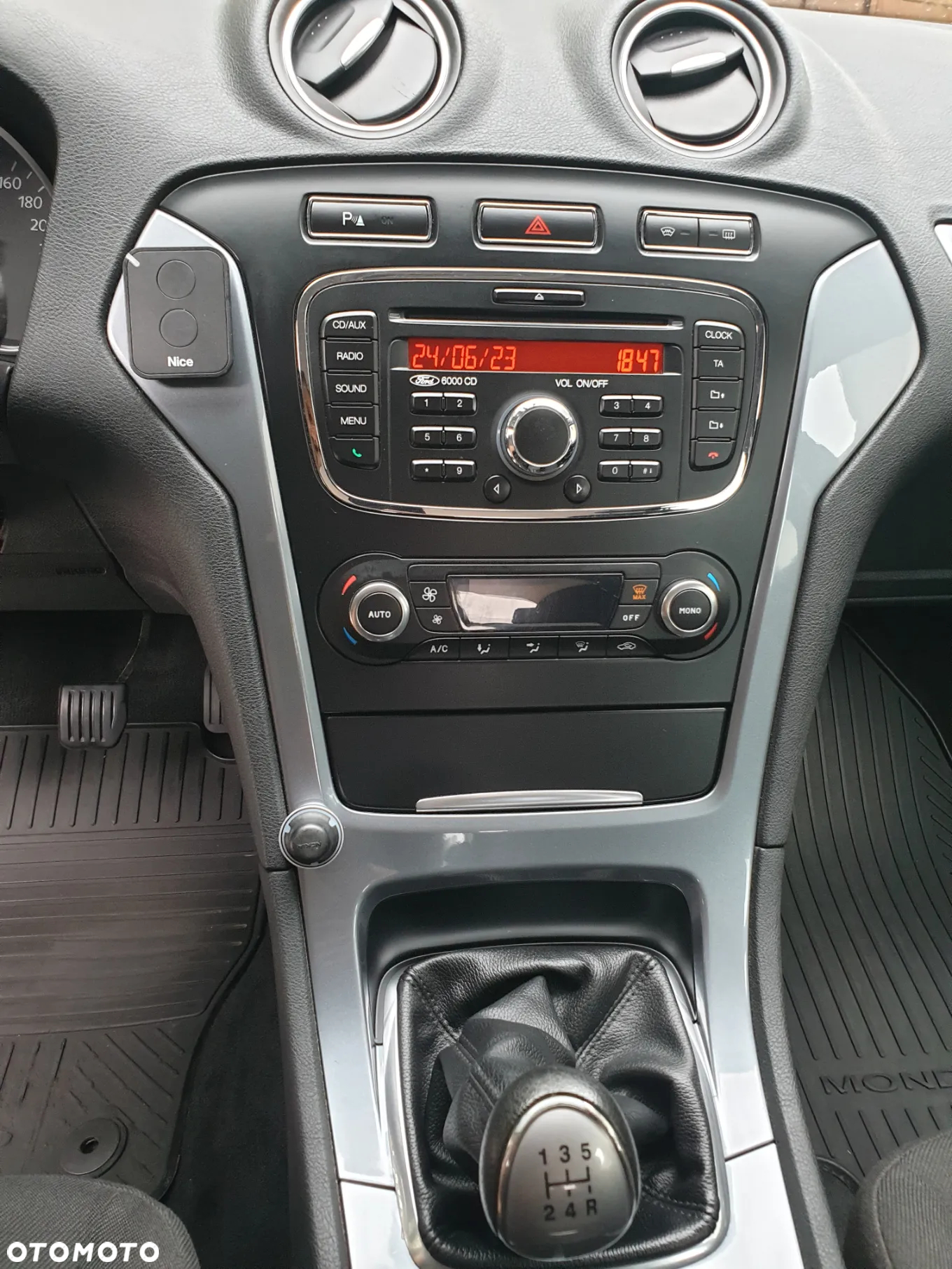 Ford Mondeo 2.0 Silver X - 6