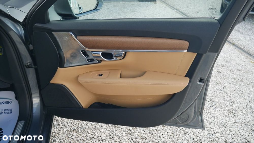 Volvo S90 - 16