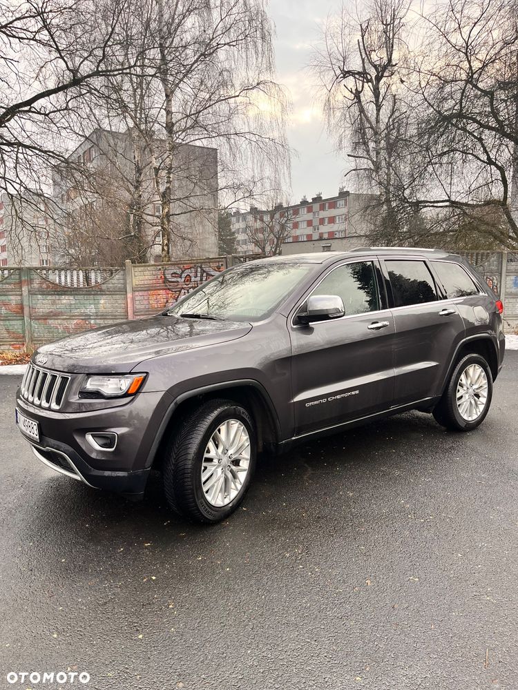 Jeep Grand Cherokee - 1