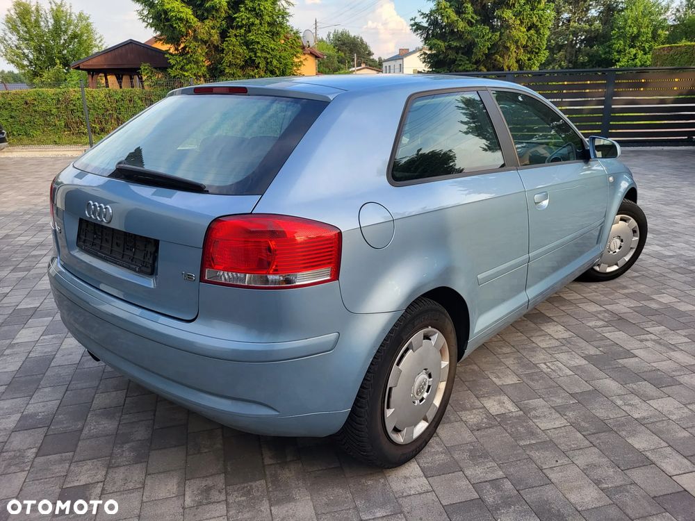 Audi A3 3-drzwiowe 1.6 Ambiente - 7