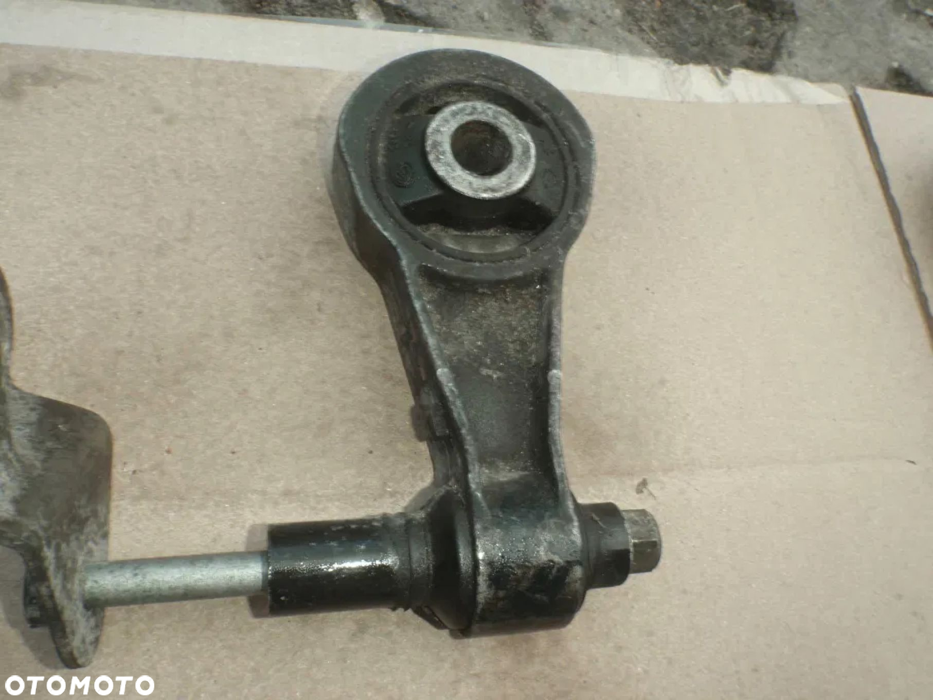 łapa mocowanie wspornik lizak poduszka skrzyni punto II lift - 5