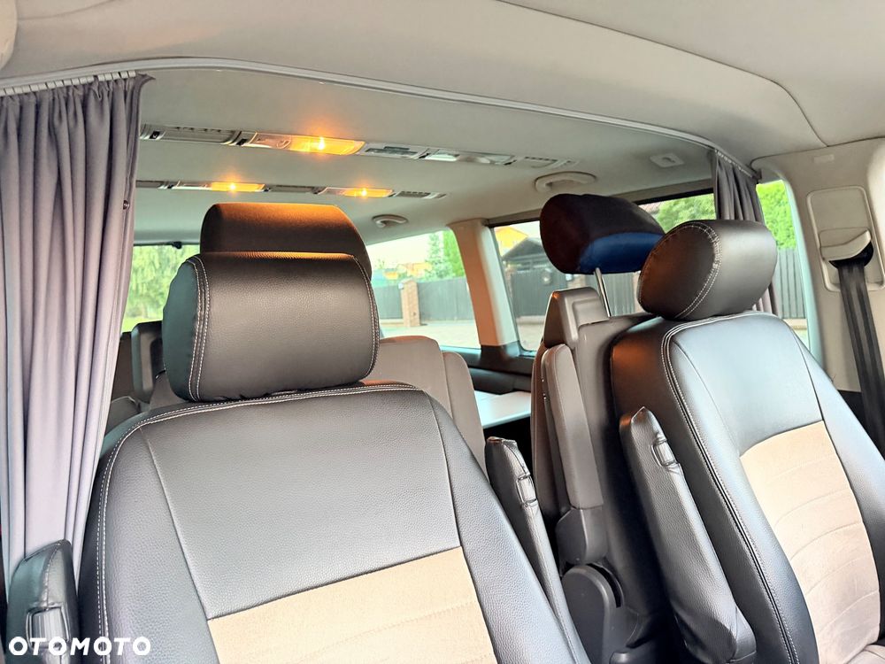Volkswagen Multivan - 17