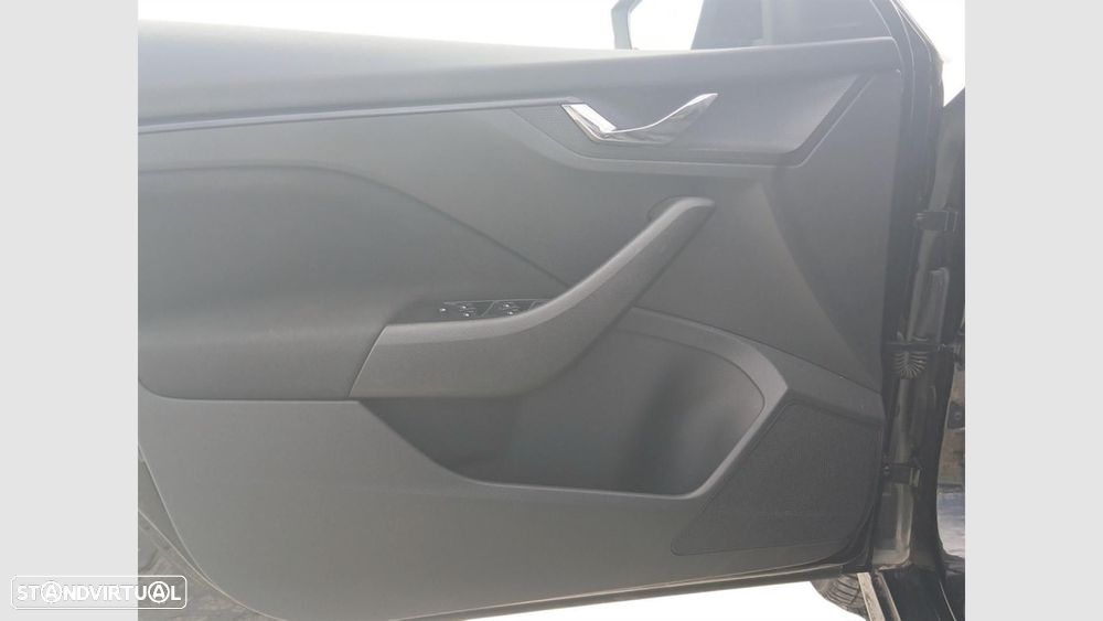 Skoda Kamiq 1.0 TSI Ambition DSG - 11