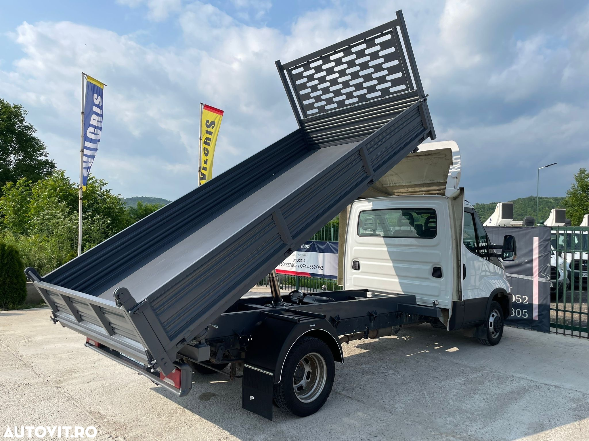 Iveco Daily 35C14 BASCULABIL AXA DUBLA SPATE - 17