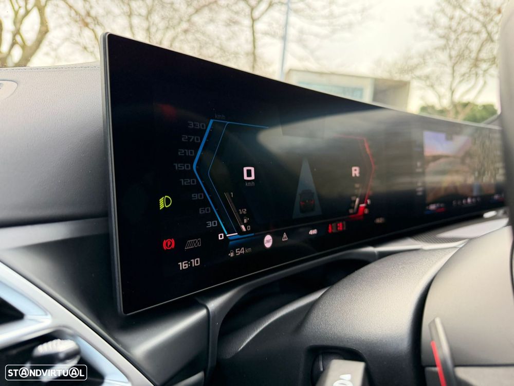 BMW M3 Competition xDrive - 38